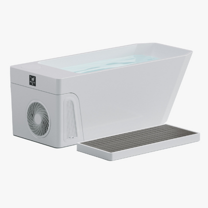 Front view of Recovery Cold Pro Tub.